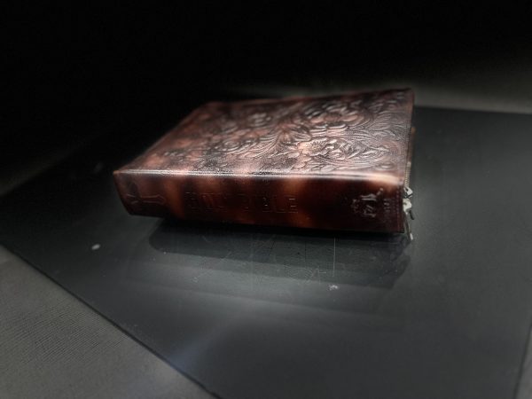 BLACK&BROWN LEATHER BIBLE COVER - Image 2